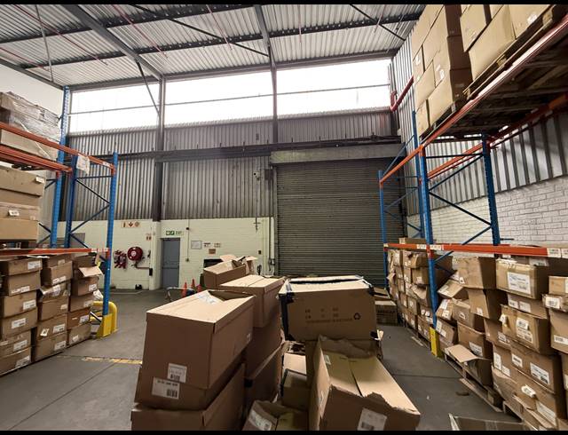 5,552M² WAREHOUSE TO LET IN EPPING INDUSTRIAL